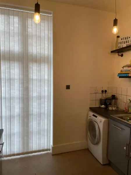 Flat For Rent in City of Westminster, England