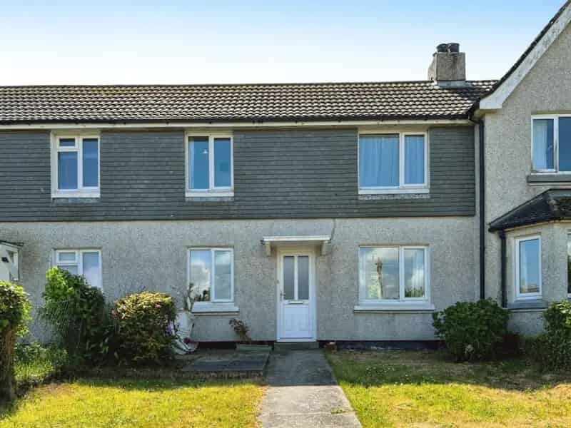 2 Bedroom House for Sale in Newlyn Sea Views Gardens