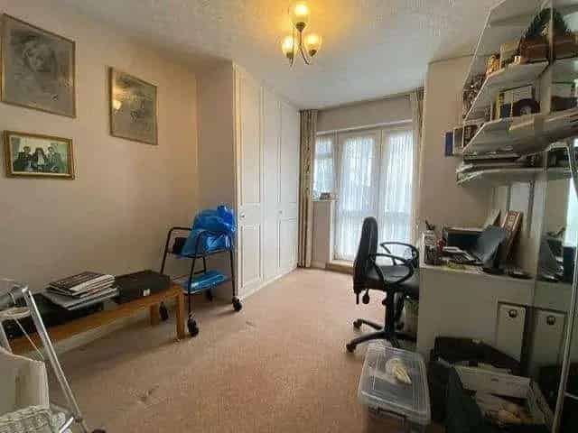 2 Bed Flat for Sale  864 Sq Ft  Garage Off Street Parking Share of Freehold