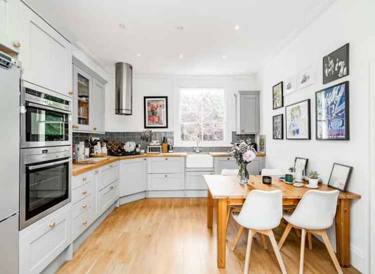 3 Bedroom Apartment with Private Balcony and Split Level Living