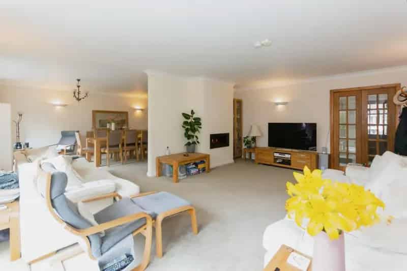 3 Bedroom House For Sale Hampton in Arden