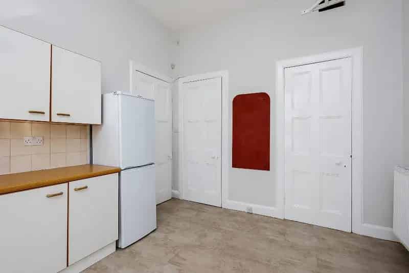 2 Bedroom Flat to Rent Morningside