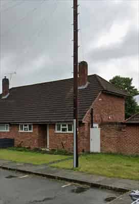 2 Bed House in Eastham Near Shops and Transport