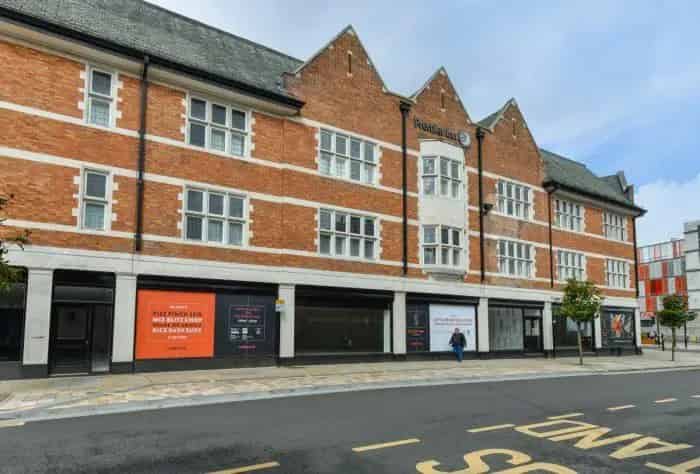 Chesterfield Commercial Space Premier Inn