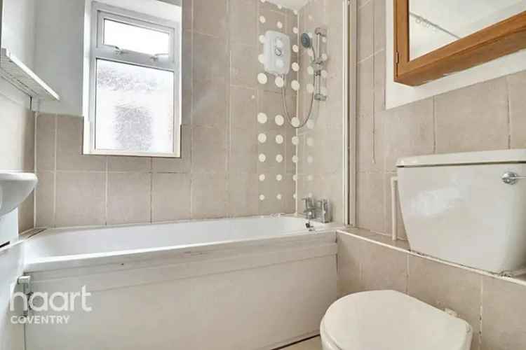 3 Bedroom Terraced House For Sale Near City Centre and Hospital