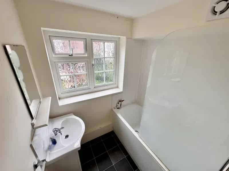1 Bedroom Flat To Rent Available 02062025