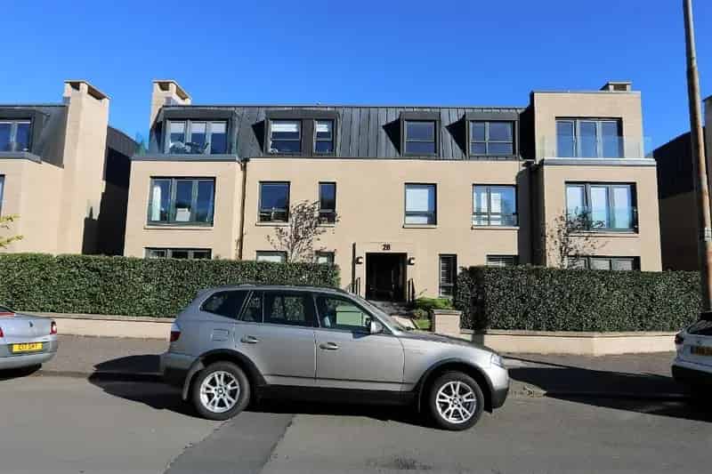 3 Bedroom Flat to Rent