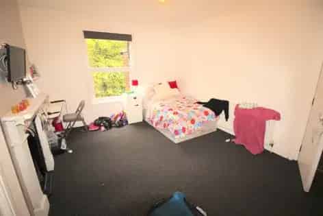 6 Bed House Leeds Student Accommodation