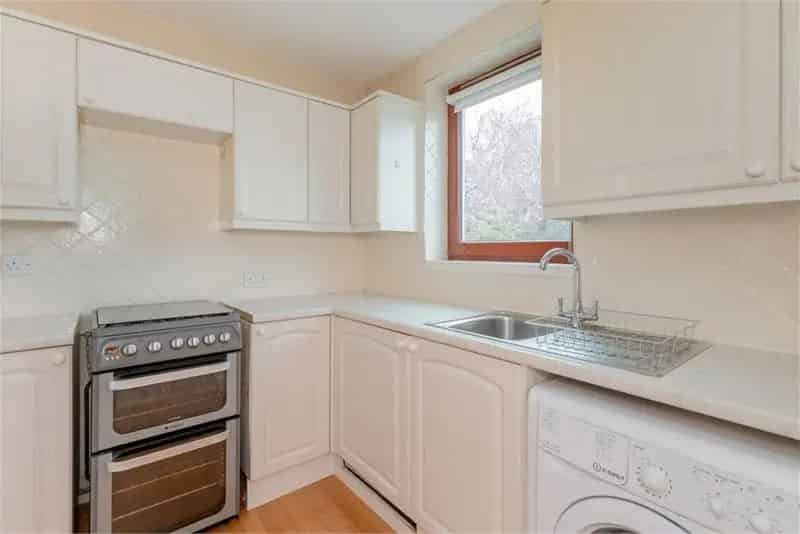 1 Bed Retirement Flat with Reception Room