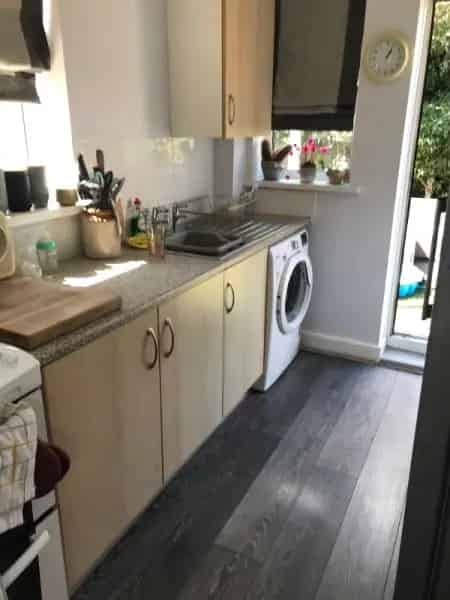 3 Bed House Near Station Schools Shops Large Garden