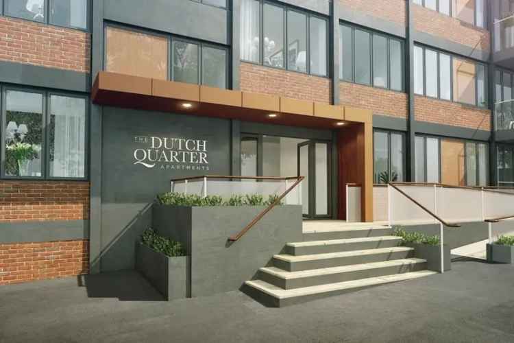 Modern 2-Bed Apartment with Balcony and Parking