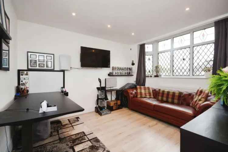 5 Bedroom Detached House for Sale in Brentwood