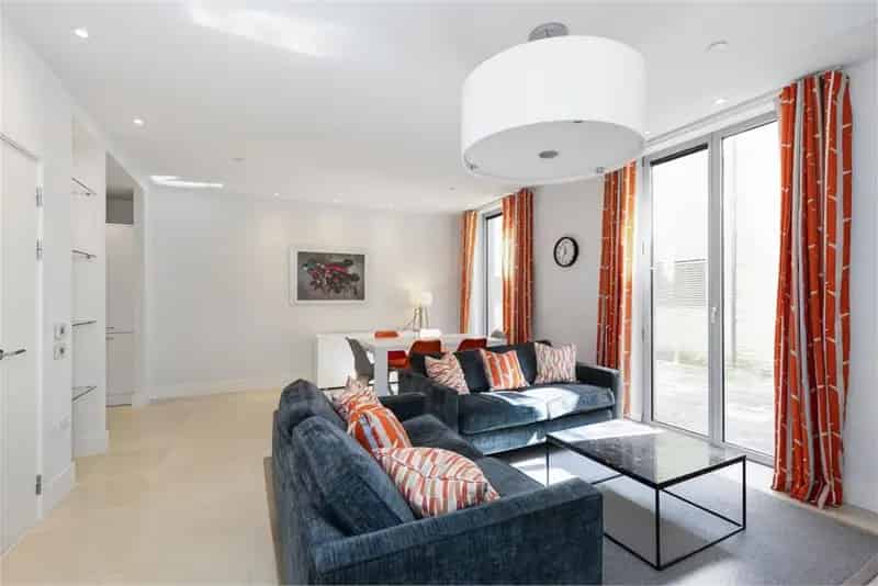 1 Bed Flat New Town Edinburgh - Spacious Apartment with Parking