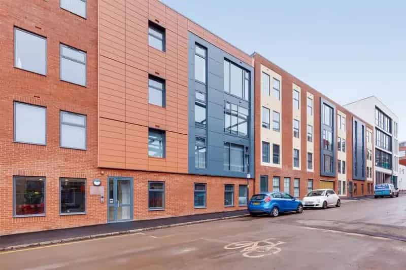 2 Bedroom Apartment to Rent Birmingham City Centre Jewellery Quarter