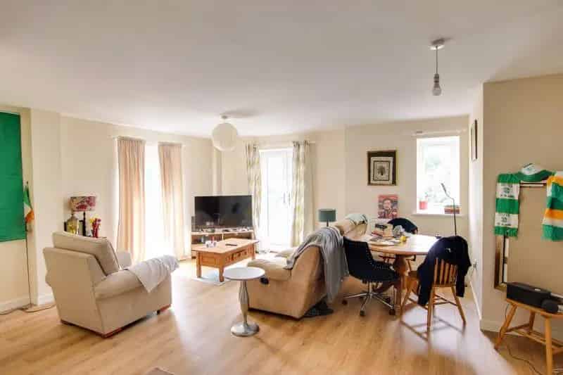 2 bedroom apartment to rent