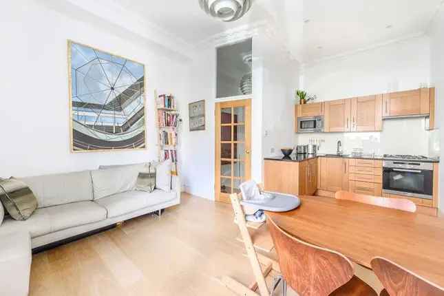 Maisonette to rent in Rutland Gate, Knightsbridge, London SW7