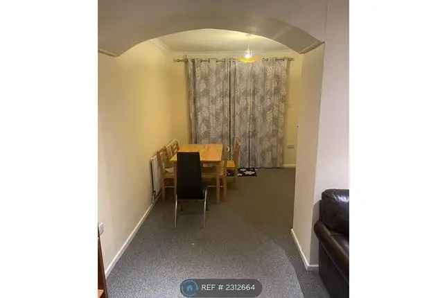 Semi-detached house to rent in Bristol, Bristol BS9