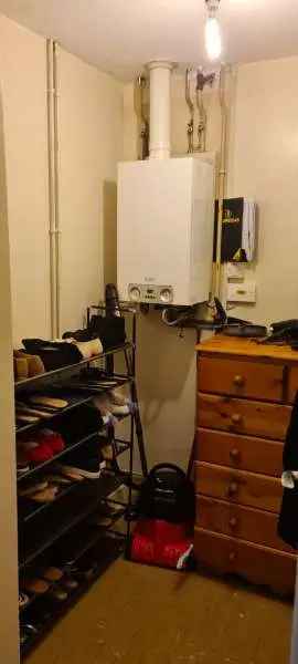 Flat For Rent in High Wycombe, England