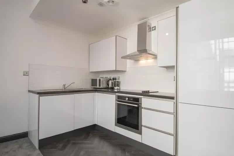 2-Bedroom Furnished Apartment at Burne Jones House