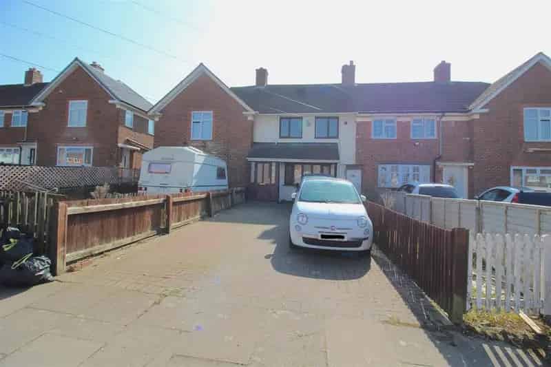 2 Bedroom Terraced House for Sale - First Time Buyer Investment