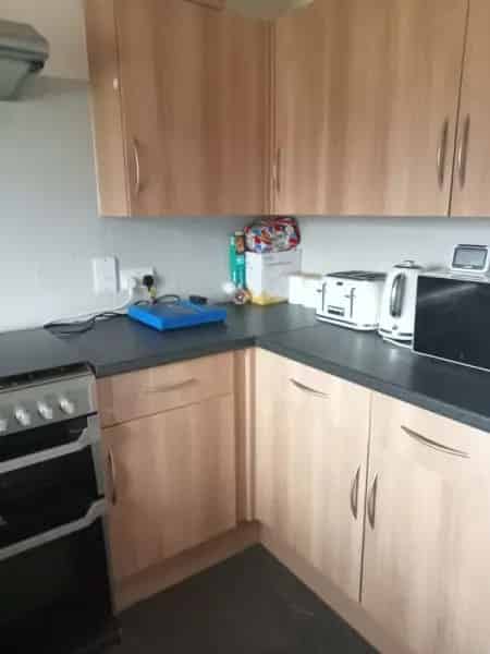 Lovely 2 Bedroom House with Private Garden