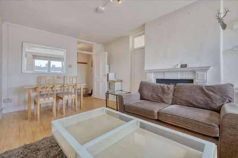 3 Bed House for Sale in Bethnal Green
