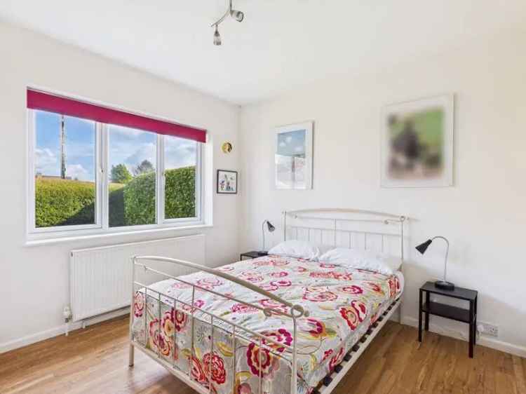 4 Bedroom Detached Dormer Bungalow For Sale