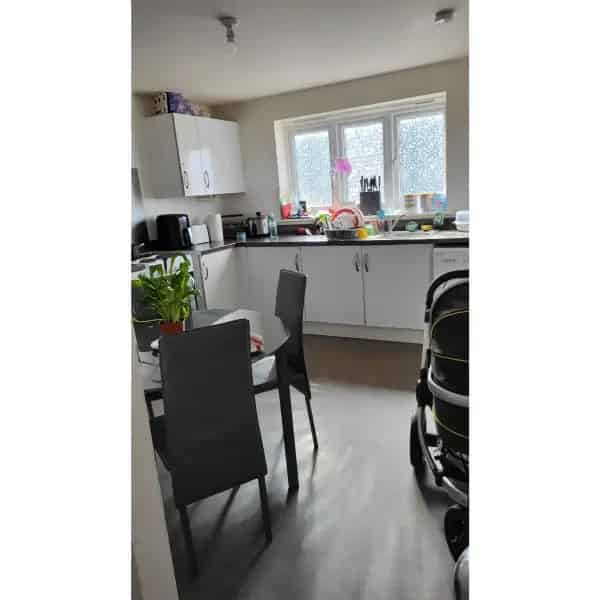 3 Bedroom New Build House With Big Garden