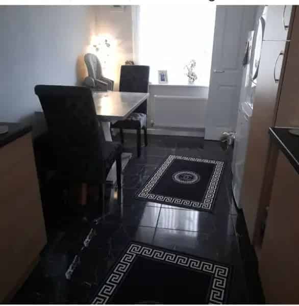 Semidetached House 2 Double Bedrooms Enclosed Garden Energy Efficient