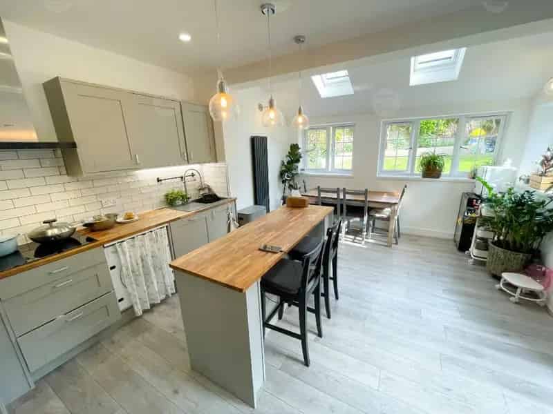 3 Bedroom Semi-Detached House for Sale in Harborne