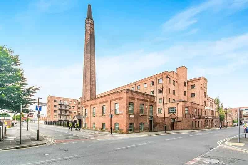 2 Bedroom Flat for Sale Manchester M1 - Macintosh Mills