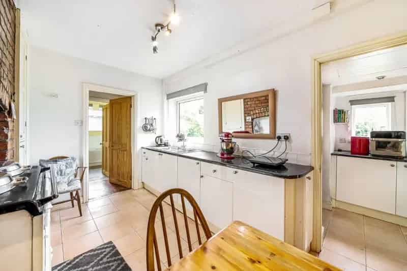 3 Bedroom Detached House For Sale in Spaldington, York