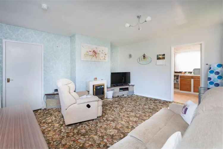 3 Bed House - Semi Detached with 1 Reception Room