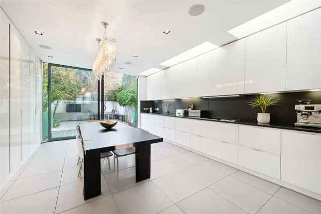 Terraced house for sale in Doria Road, London SW6