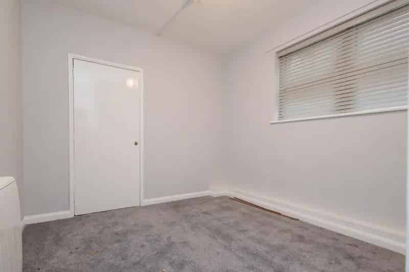 1 Bedroom Flat Newly Refurbished Ground Floor Apartment