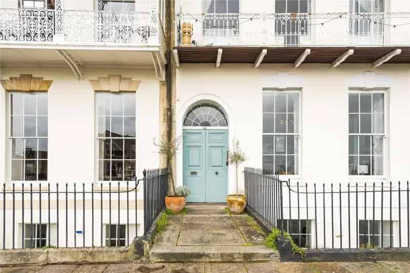 3 Bedroom Apartment for Sale in Clifton Bristol