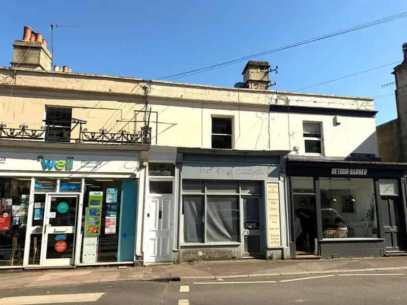 1 Bedroom Terraced House Investment Opportunity