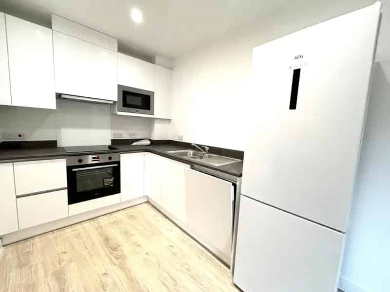 1 Bedroom Flat Zero Deposit Gym Available Now