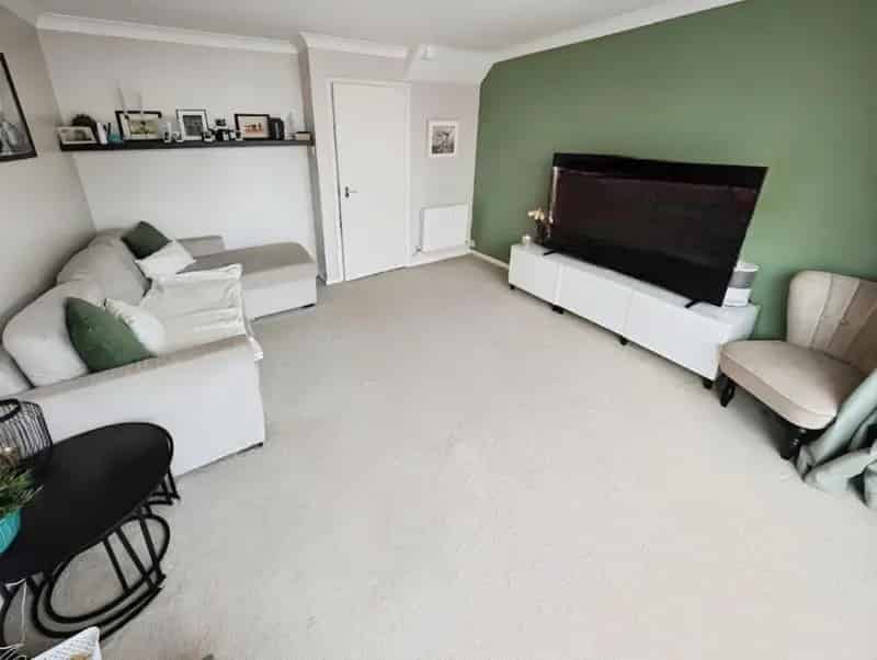 2 Bed End Terrace House For Sale