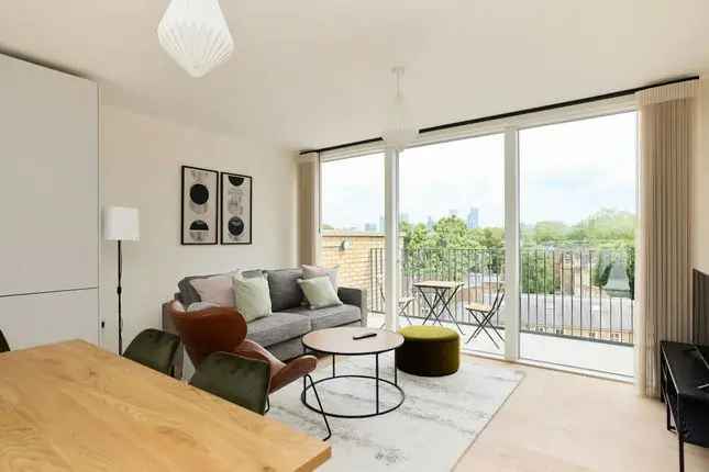 Stylish 2-Bed Flat Mile End Modern Minimalist Design Excellent Transport