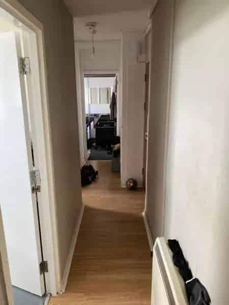 One Bedroom Flat with Spacious Living Area