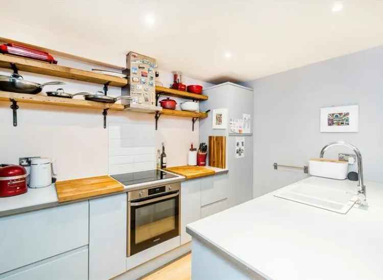 Townhouse Roehampton Lane Four Bedrooms Three Bathrooms South Facing Garden