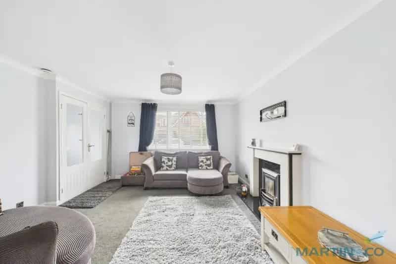 3 bedroom House
 For Sale