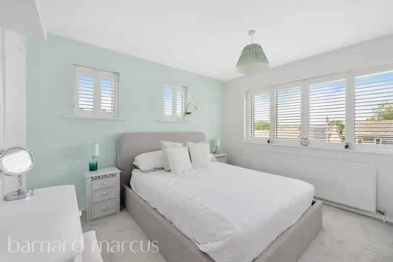 3-Bedroom End Terrace House Ready to Move Into
