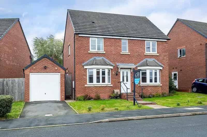 4 Bedroom Detached House for Sale Great Barr