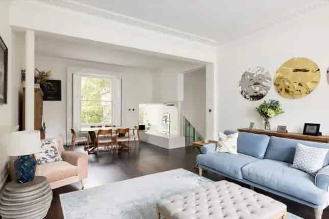 4 Bedroom Maisonette for Sale in Ladbroke Grove Notting Hill