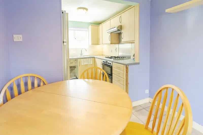 Three Four Bedroom Semi Detached House For Sale Modern Auction