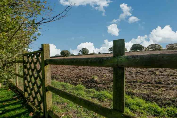 Detached House for sale with 5 bedrooms, Beckingham Street, Tolleshunt Major