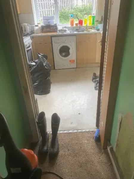 Close to Transport and Shops