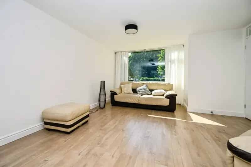 House For Sale , Crawley Drive, Dacorum, England